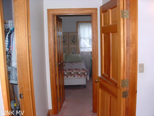 22 Pheasant Lane Oak Bluffs, MA 02557 - Photo 9 of 11 http://d1qzqeyxiitrap.cloudfront.net/photos/19012/600/218a4395.jpg