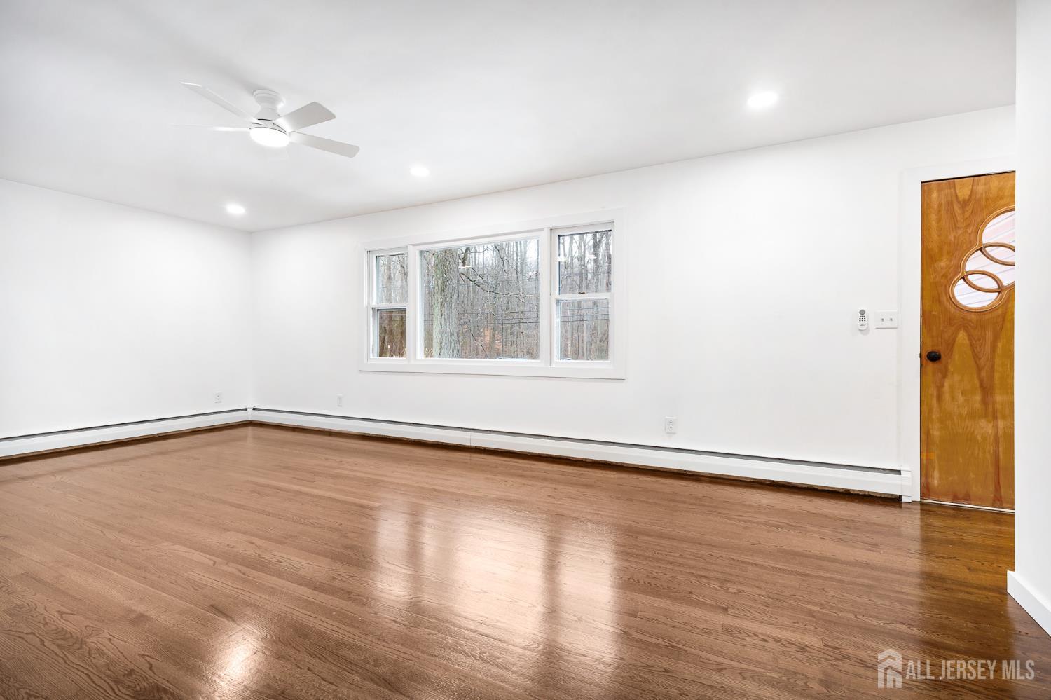 103 Fresh Ponds Road Monroe Township, NJ 08831 - Photo 11 of 35