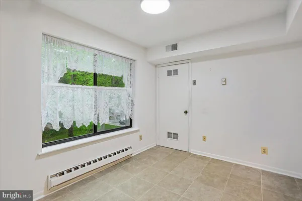 $275,000 | 15210 Elkridge Way, Unit 912E, Silver Spring, MD 20906