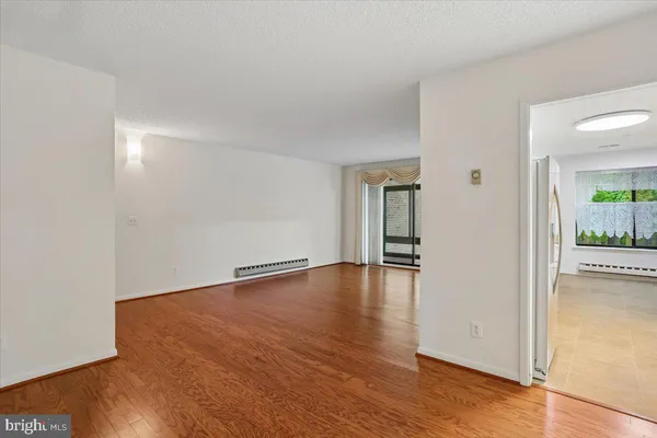 $275,000 | 15210 Elkridge Way, Unit 912E, Silver Spring, MD 20906