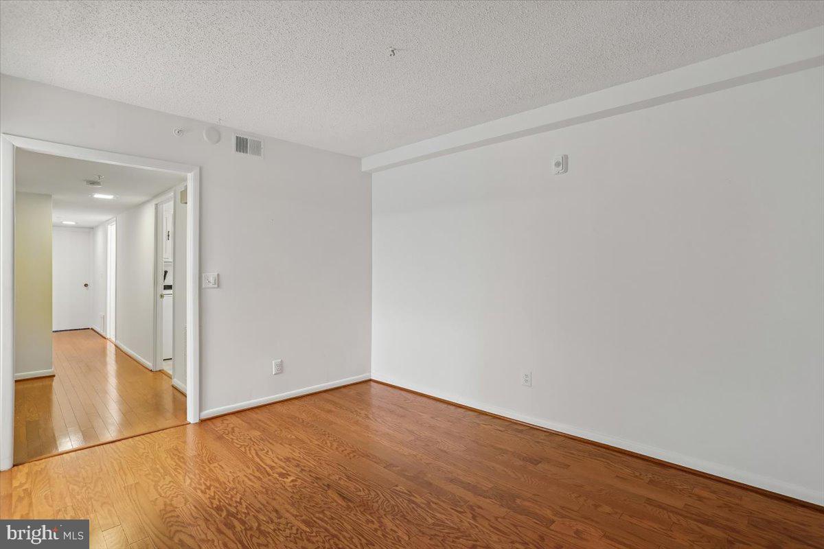 15210 Elkridge Way, Unit 912E Silver Spring, MD 20906 - Photo 25 of 48 a view of an empty room