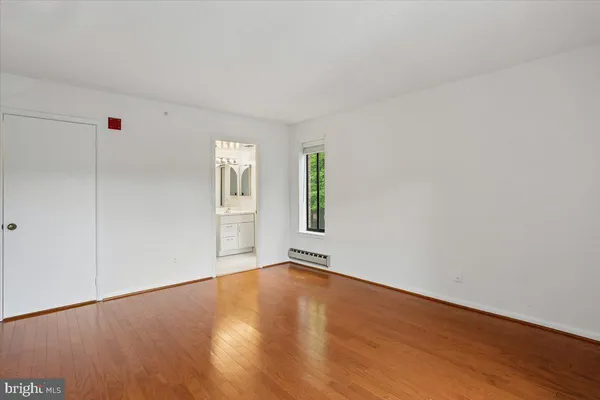 $275,000 | 15210 Elkridge Way, Unit 912E, Silver Spring, MD 20906