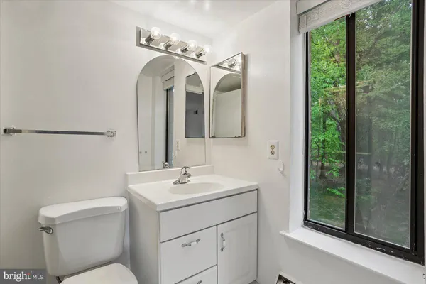 $275,000 | 15210 Elkridge Way, Unit 912E, Silver Spring, MD 20906