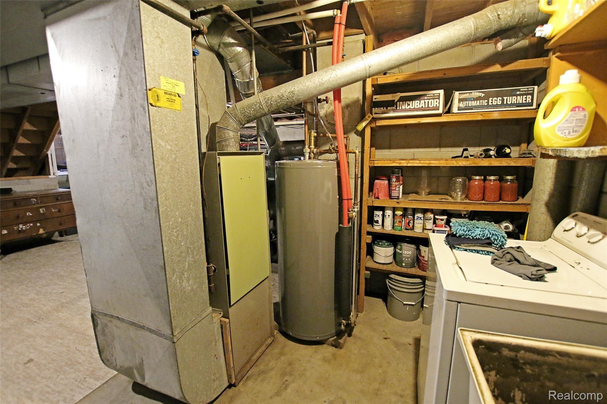 4095 Flint River Road Columbiaville, MI 48421 - Photo 38 of 84 39) Furnace.jpg