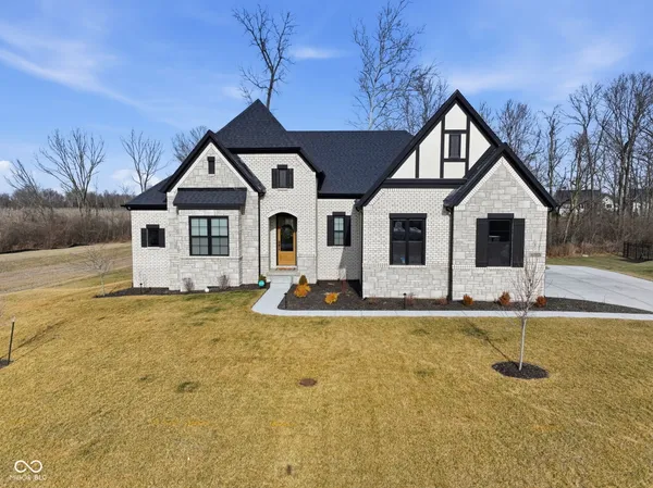 $939,000 | 6720 West 900 North, McCordsville, IN 46055