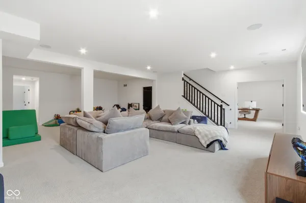 $939,000 | 6720 West 900 North, McCordsville, IN 46055