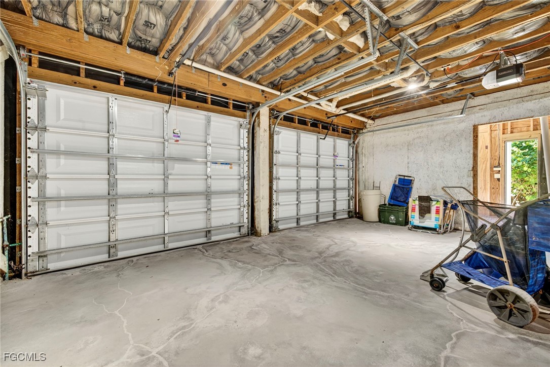 5307 Ladyfinger Lake Road Sanibel, FL 33957 - Photo 34 of 45 a view of a room with gym equipment