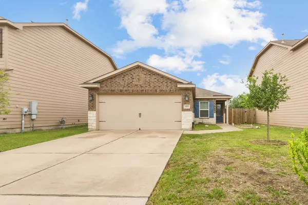 $1,895 | 1437 Treeta Trail, Kyle, TX 78640