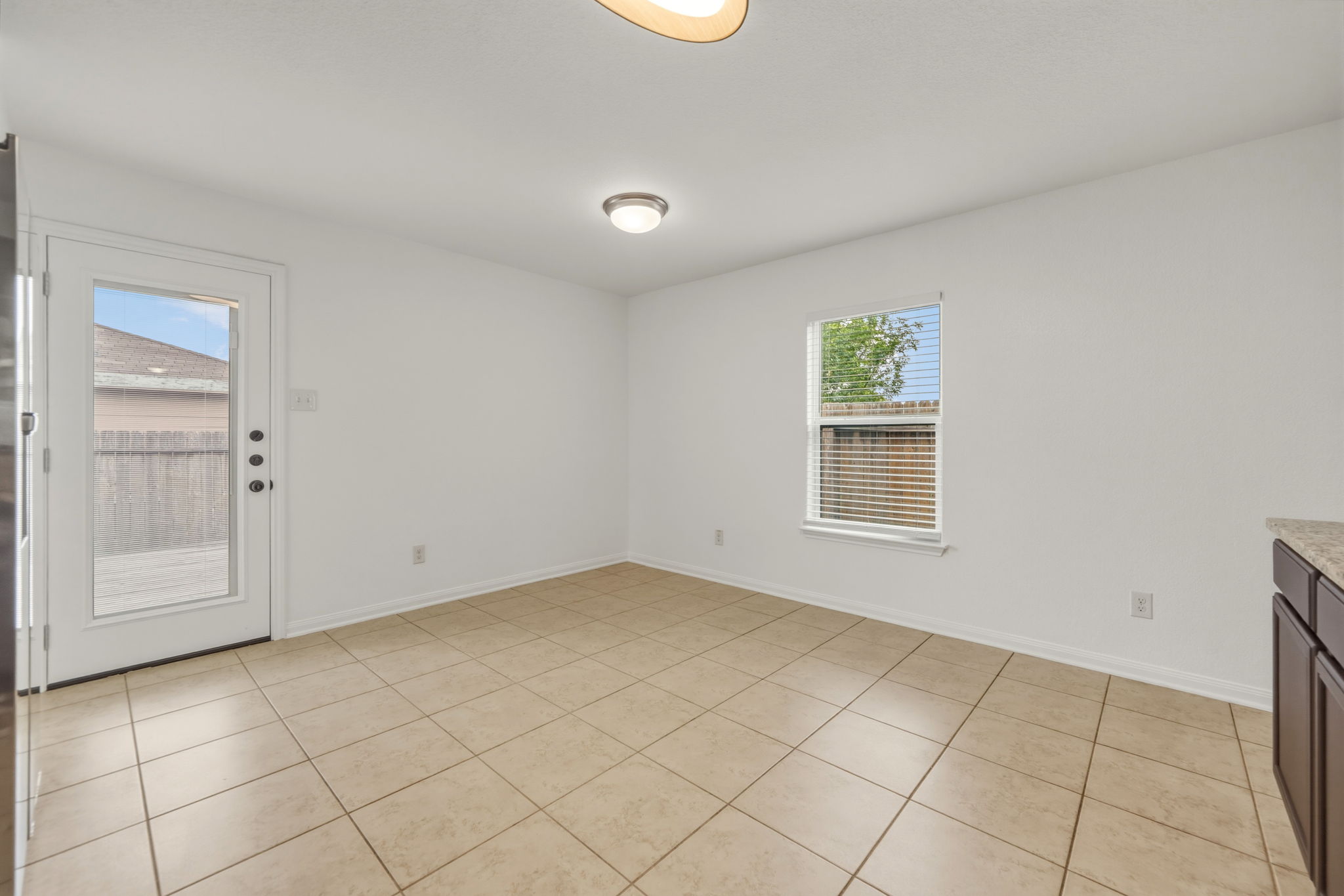 1437 Treeta Trail Kyle, TX 78640 - Photo 11 of 40