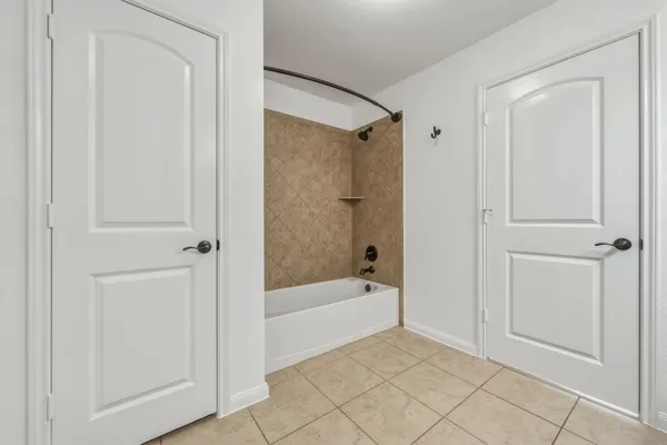 $1,895 | 1437 Treeta Trail, Kyle, TX 78640