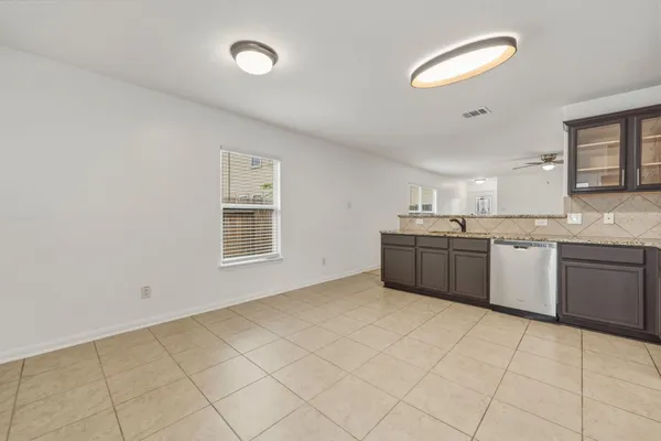 $1,895 | 1437 Treeta Trail, Kyle, TX 78640
