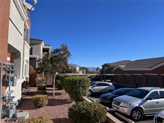 $1,400 | 9303 Gilcrease Avenue, Unit 1230, Las Vegas, NV 89149