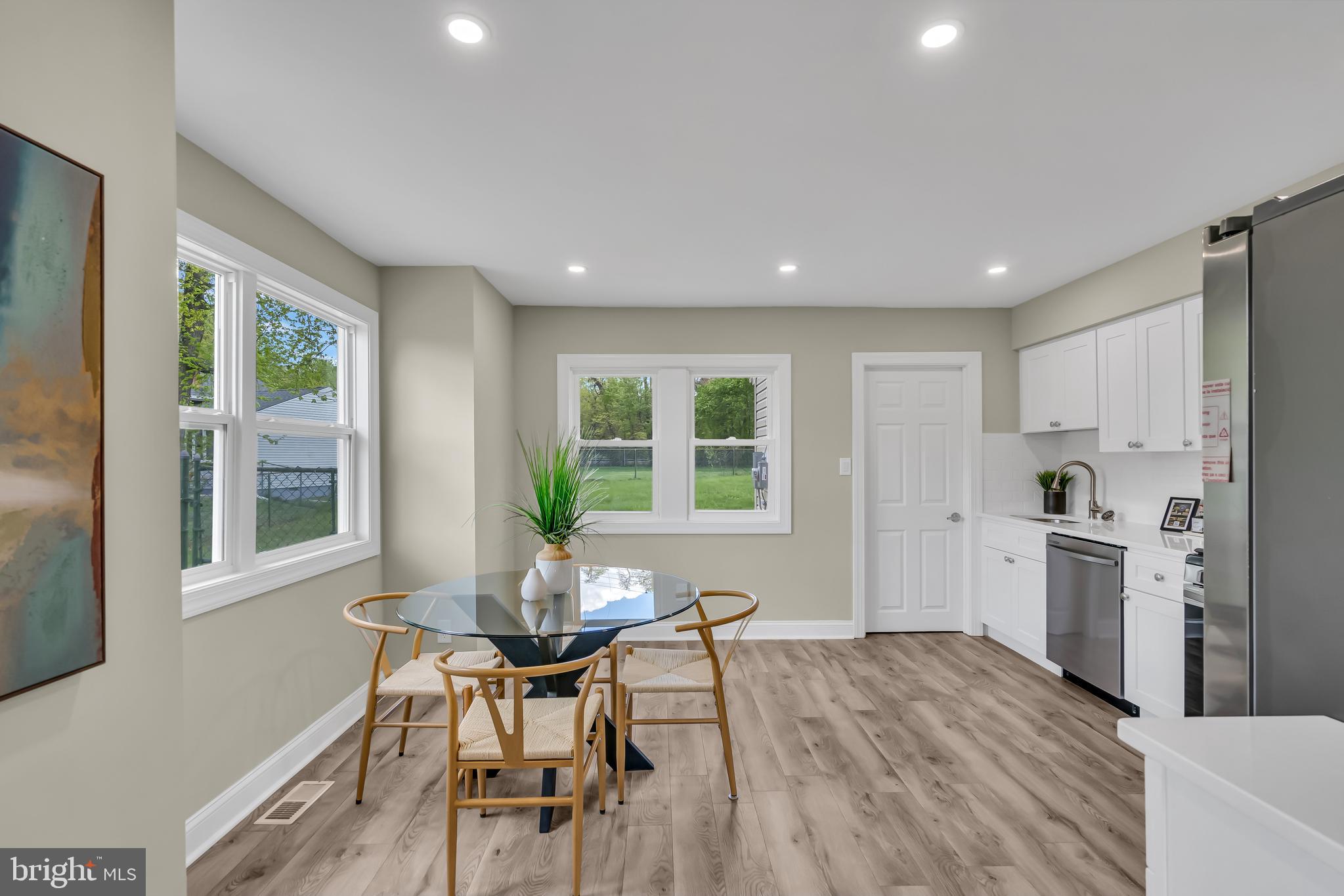 65 Linden Road Burlington, NJ 08016 - Photo 11 of 49