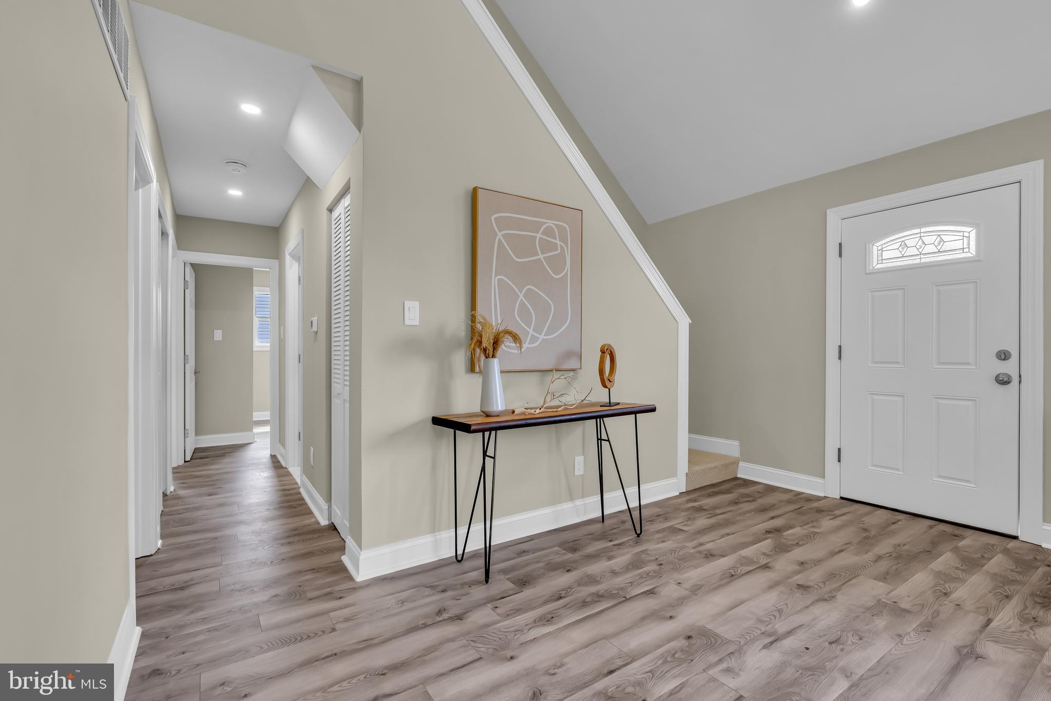 65 Linden Road Burlington, NJ 08016 - Photo 4 of 49