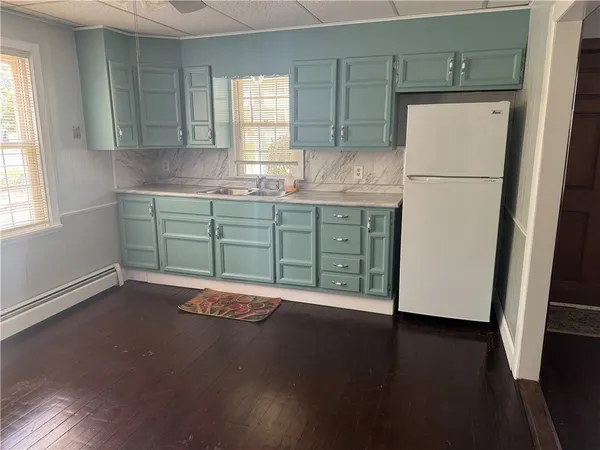 $2,395 | 19 Whipple Avenue, Smithfield, RI 02917