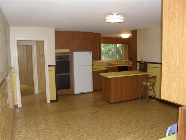 38 Locust Street Danvers, MA 01923 - Photo 15 of 25 Gallery Image 15
