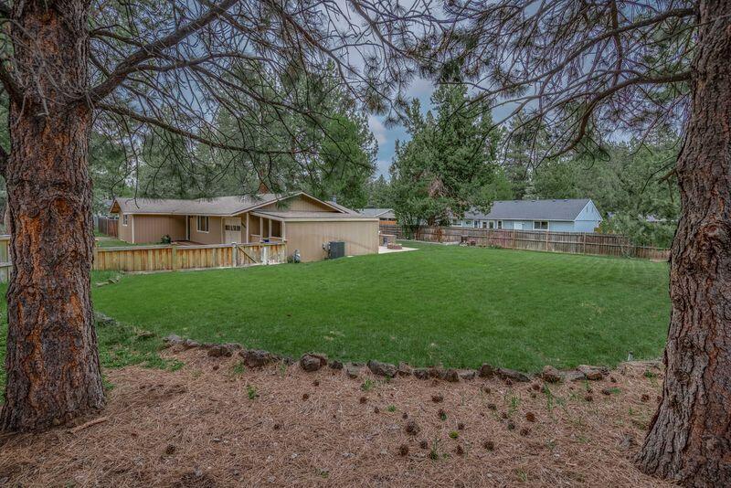 60834 Defiance Street Bend, OR 97702 - Photo 45 of 47
