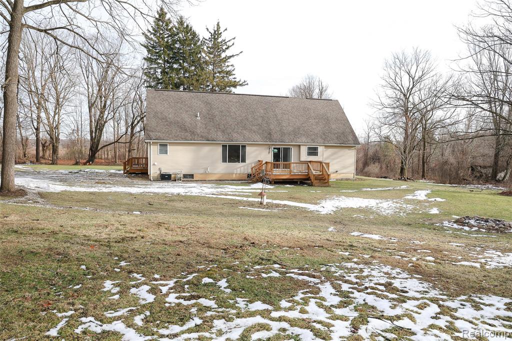 2755 Curtis Road Leonard, MI 48367 - Photo 16 of 61