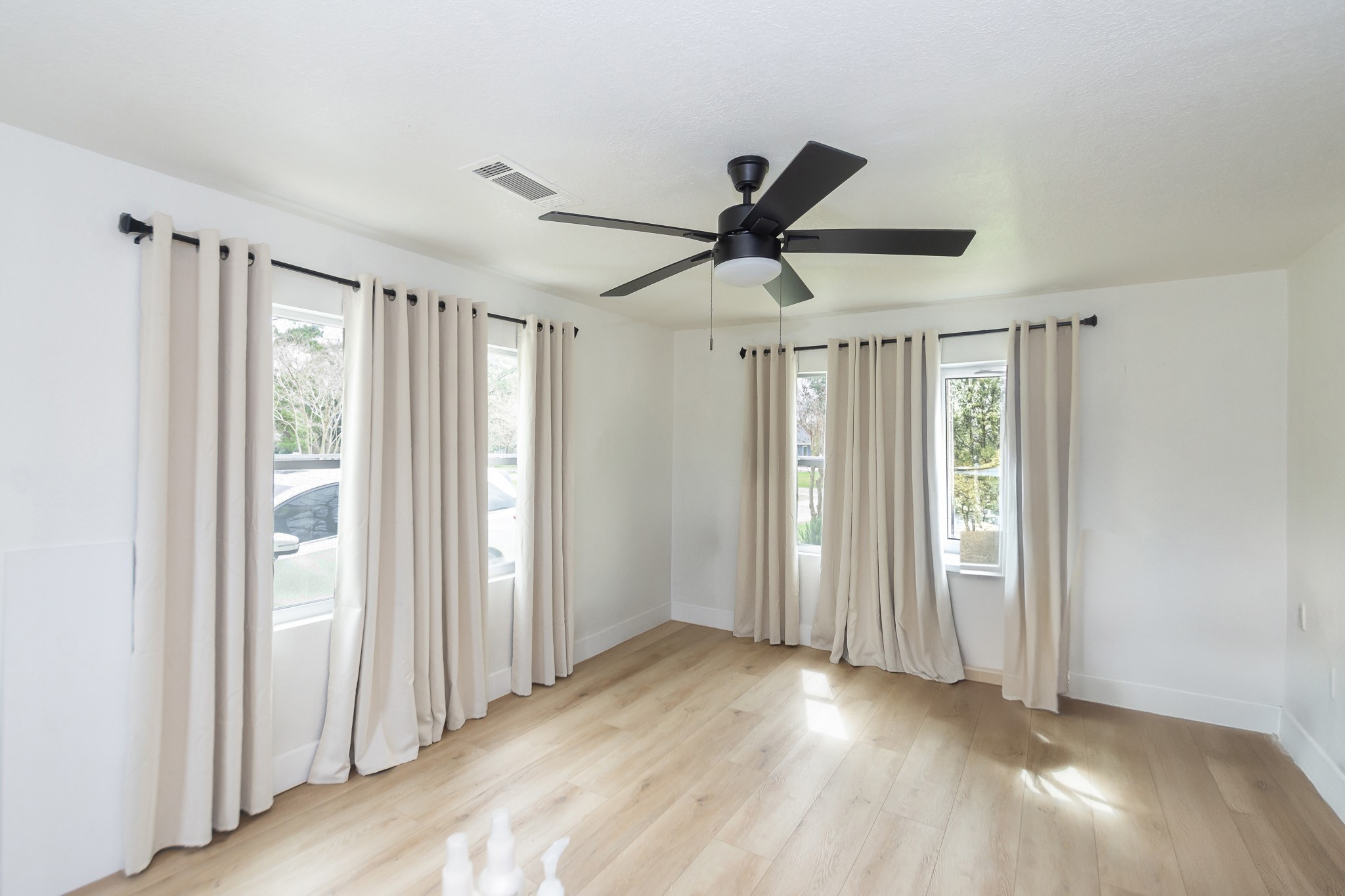 2930 West Shane Street Alvin, TX 77511 - Photo 10 of 19