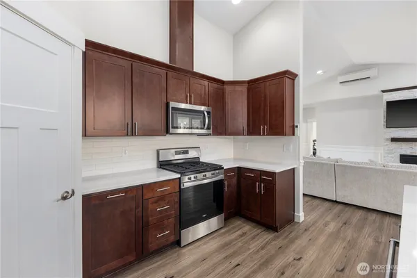 $995,000 | 9617 251st Street Northeast, Arlington, WA 98223