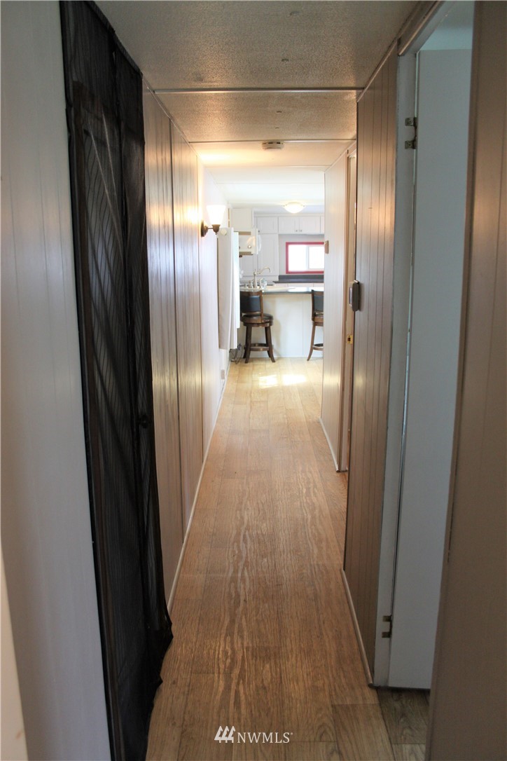 12245 South Lakeshore Road, Unit 79 Chelan, WA 98816 - Photo 8 of 34 Gallery Image 8