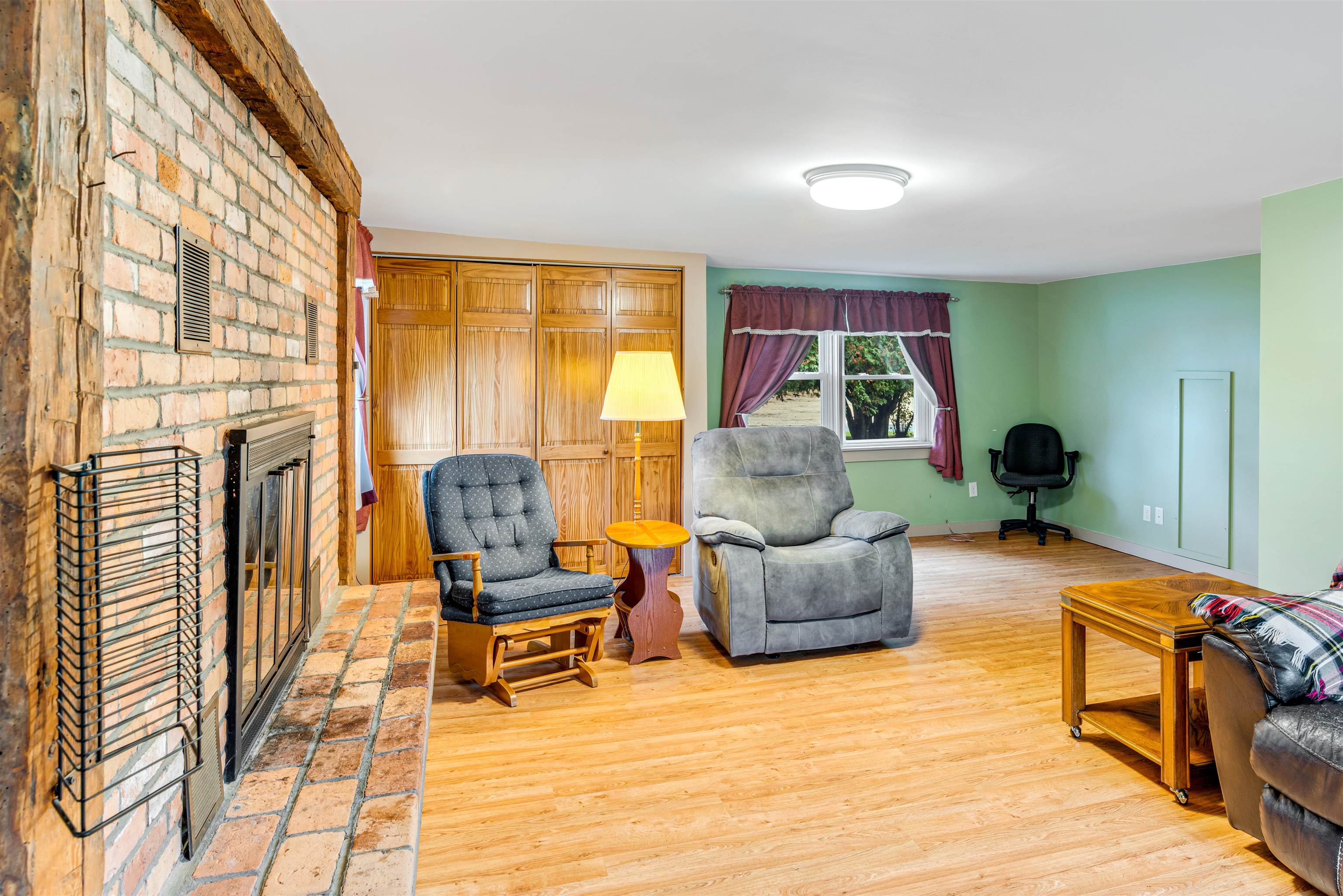42 Onion River Road Marshfield, VT 05667 - Photo 4 of 45 Gallery Image 4