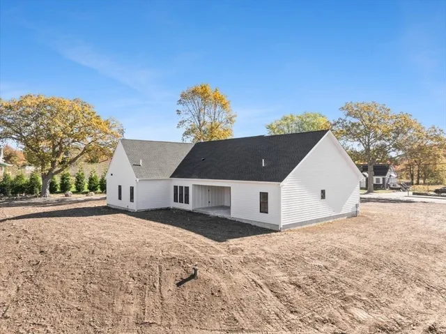 a view of an entrance to house