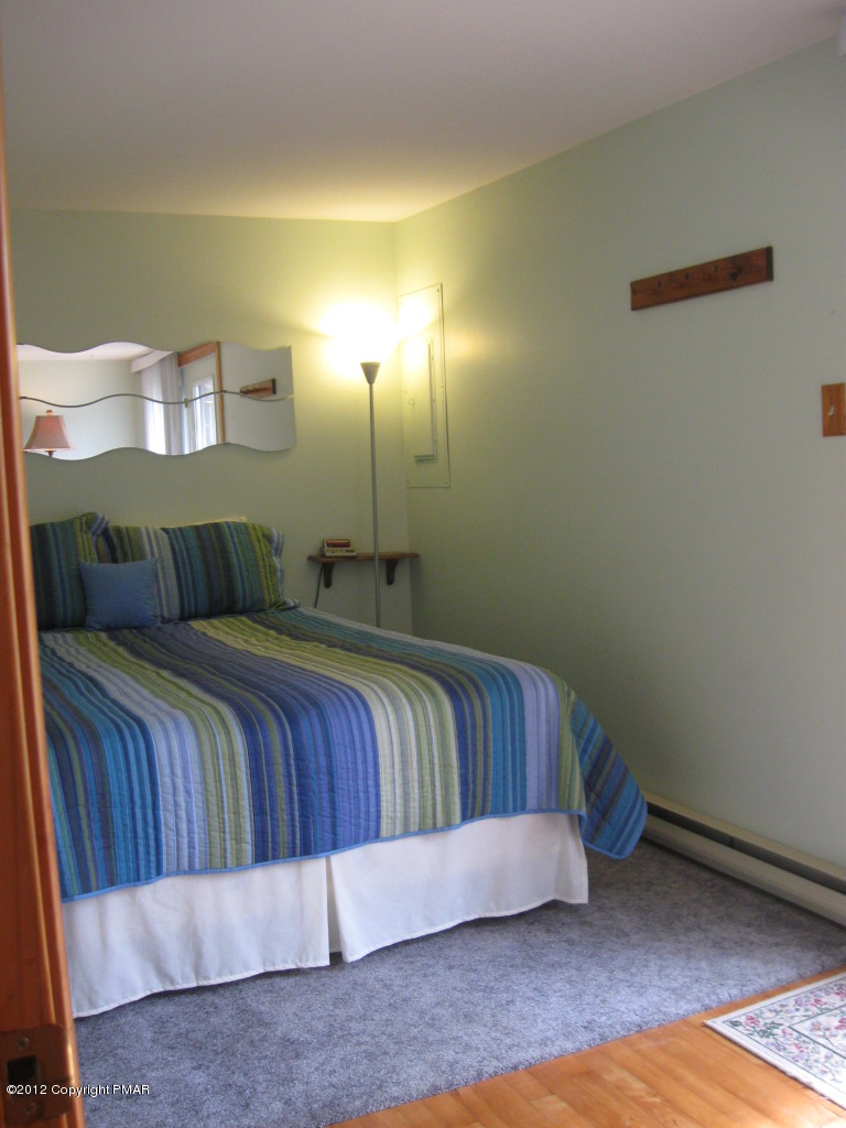 771 White Oak Road Cresco, PA 18326 - Photo 13 of 34 bedroom 2