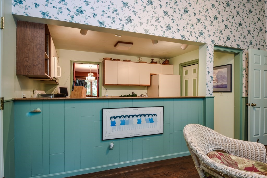 11 Lookout Farm Road Natick, MA 01760 - Photo 6 of 25 Gallery Image 6
