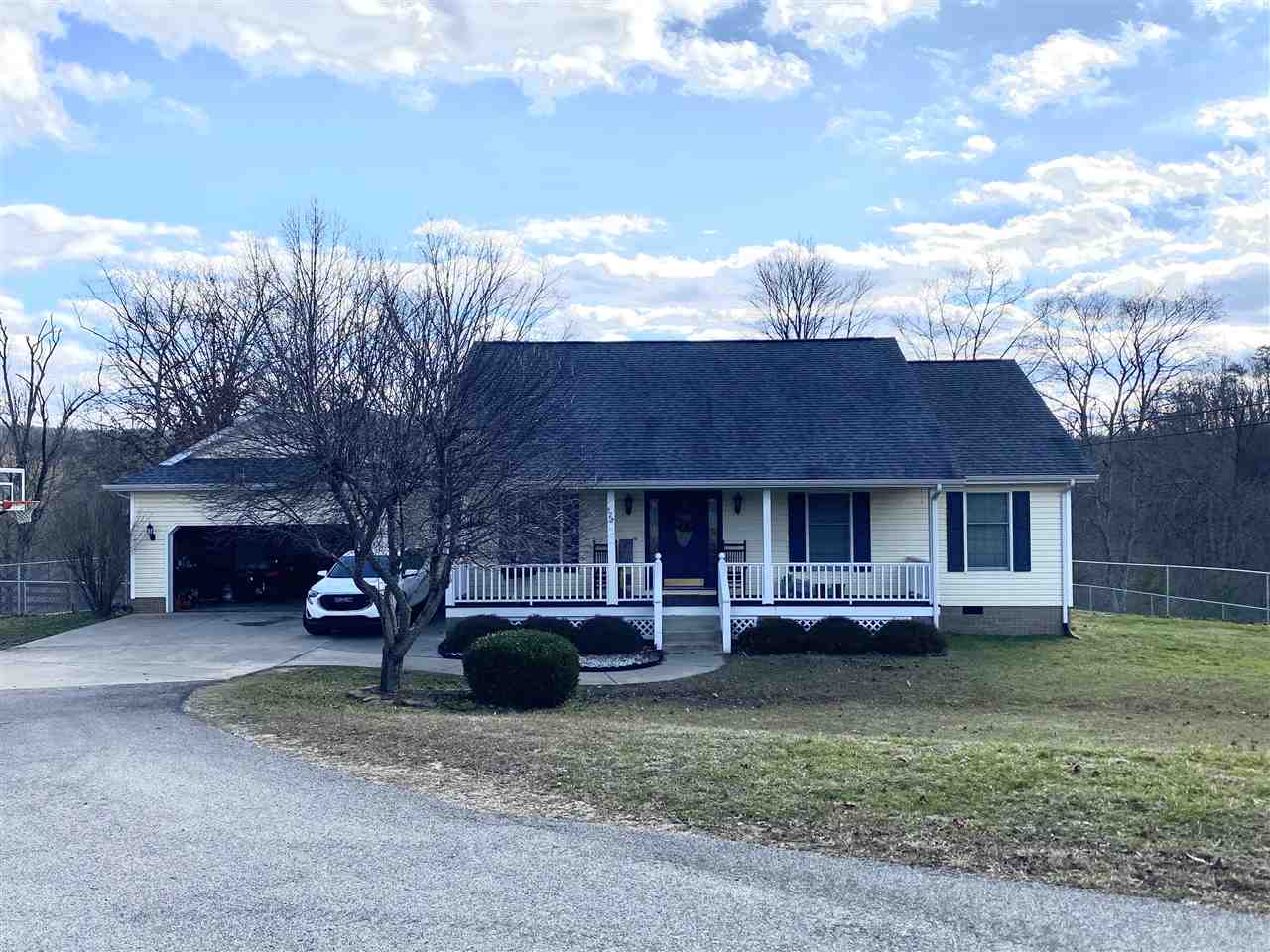 522 Cynthia Chapel Road Louisa, KY 41230 - Photo 1 of 1