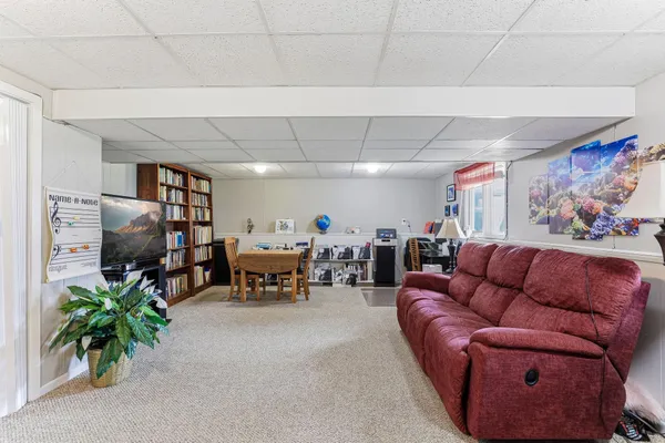 $435,000 | 3604 33rd Avenue Northeast, St. Anthony, MN 55418