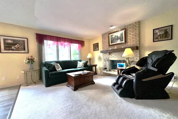 $435,000 | 3604 33rd Avenue Northeast, St. Anthony, MN 55418