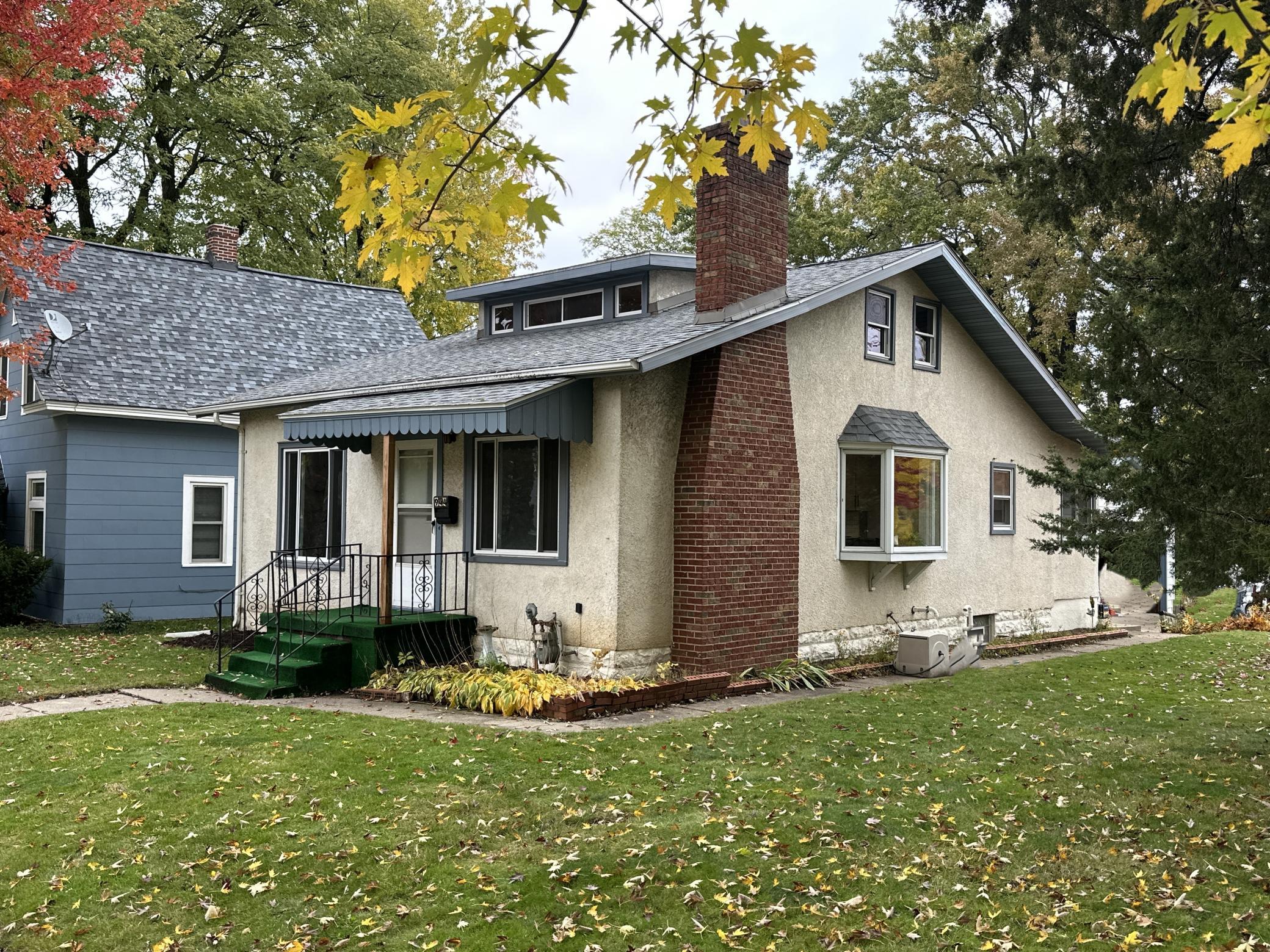 944 Dodd Road West St. Paul, MN 55118 - Photo 1 of 1