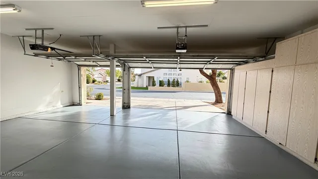 $2,999 | 125 Lakewood Garden Drive, Las Vegas, NV 89148