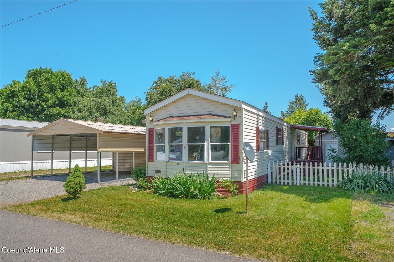 9090 North Runkle Road Hayden, ID 83835 - Photo 2 of 40 Come check out this wonderful home!