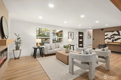 $1,799,999 | 10406 115th Place Northeast, Kirkland, WA 98033