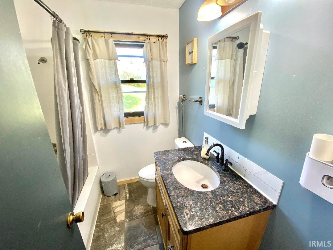 1357 South Hasler Road Bloomfield, IN 47424 - Photo 21 of 50 Gallery Image 21