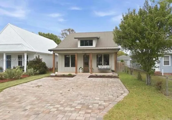 $1,450 | 1714 East Hatton Street, Pensacola, FL 32503