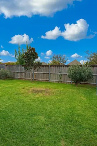 $1,900 | 302 Eves Necklace Dr., Buda, TX 78610