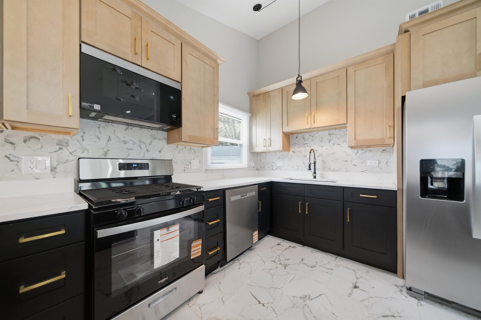 577 Ranger Drive Chicago Heights, IL 60411 - Photo 8 of 30 Gallery Image 8