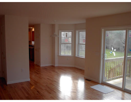 5 Birch Road Natick, MA 01760 - Photo 4 of 7