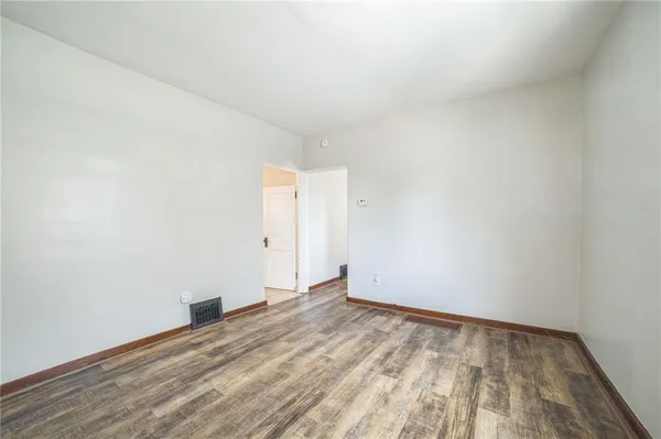 $890 | 504 1st Street, Charleroi, PA 15022