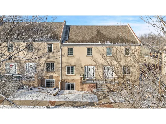 a black and white photo of a house