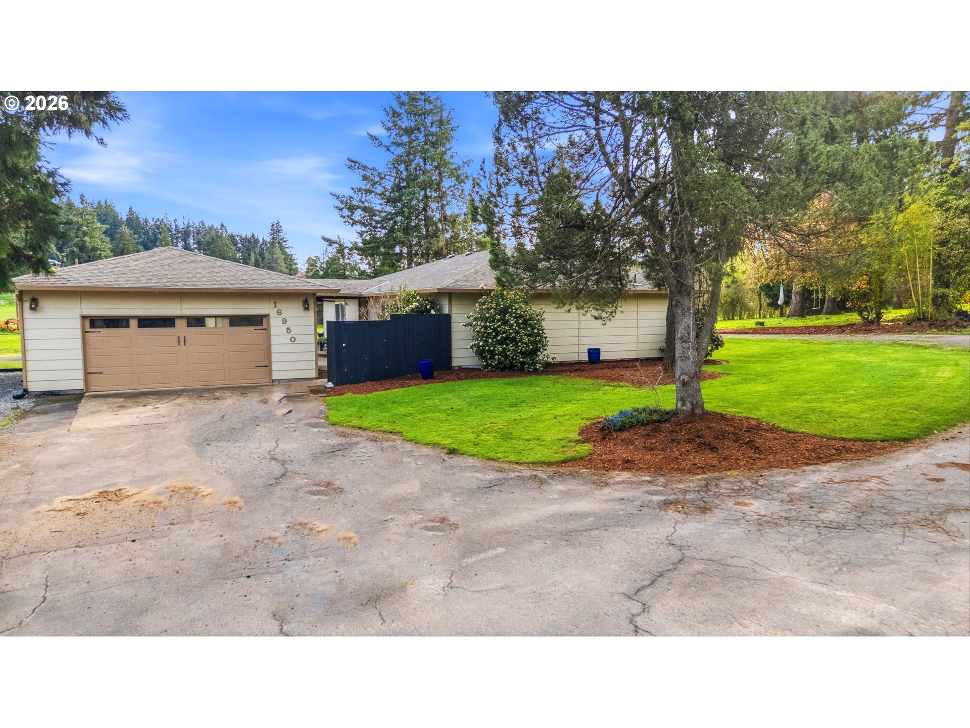 16950 South Redland Road Oregon City, OR 97045 - Photo 1 of 48