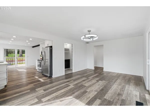 $799,000 | 16950 South Redland Road, Oregon City, OR 97045