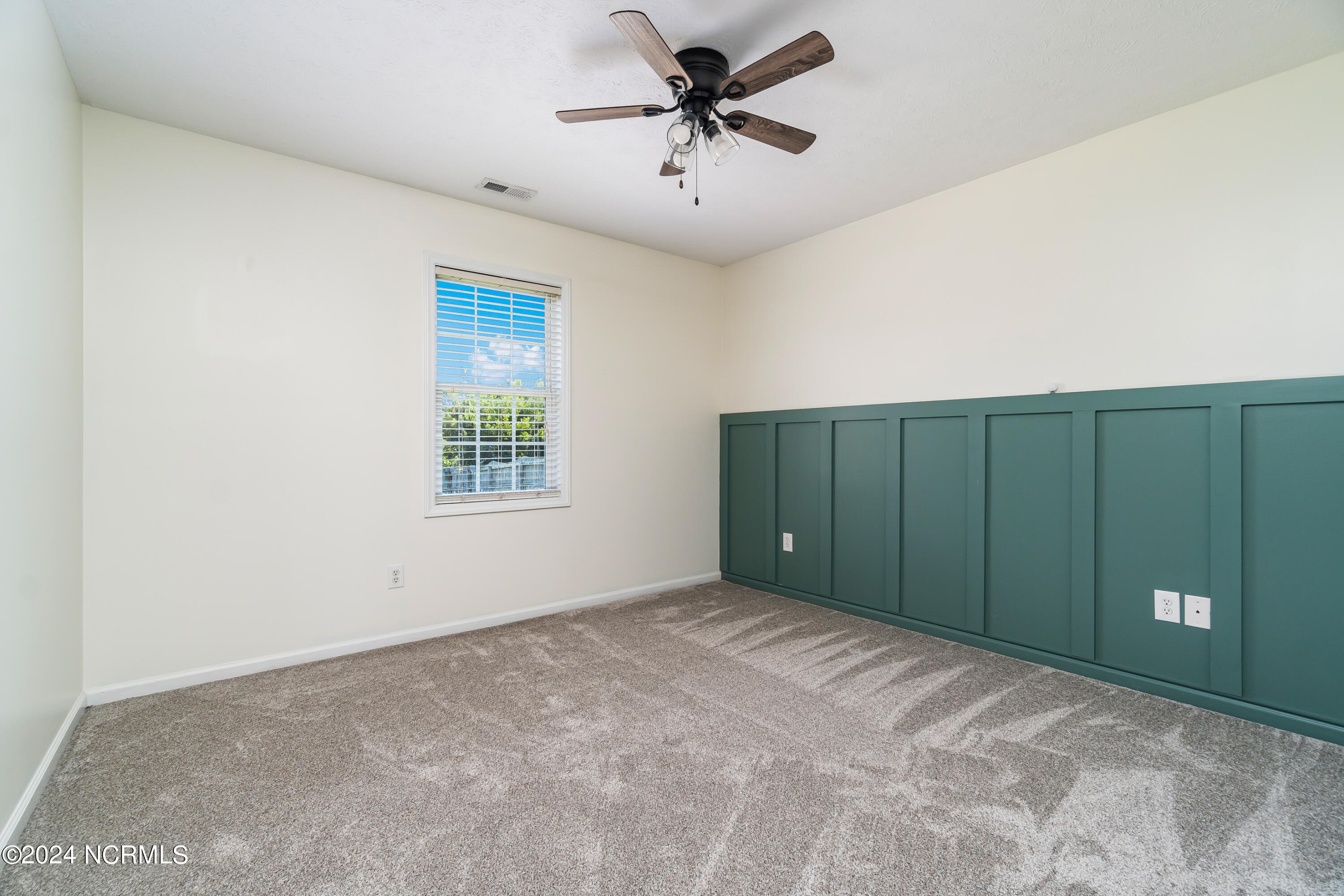 218 Rutledge Avenue Beaufort, NC 28516 - Photo 15 of 39 Chill Photo_-29
