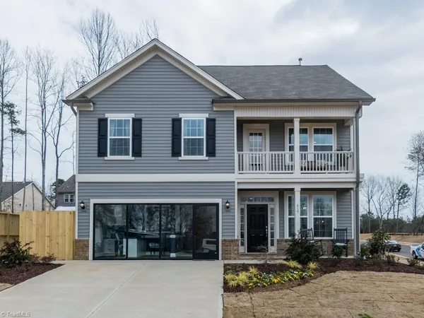 800 Heartpine Drive, Mebane, NC 27302