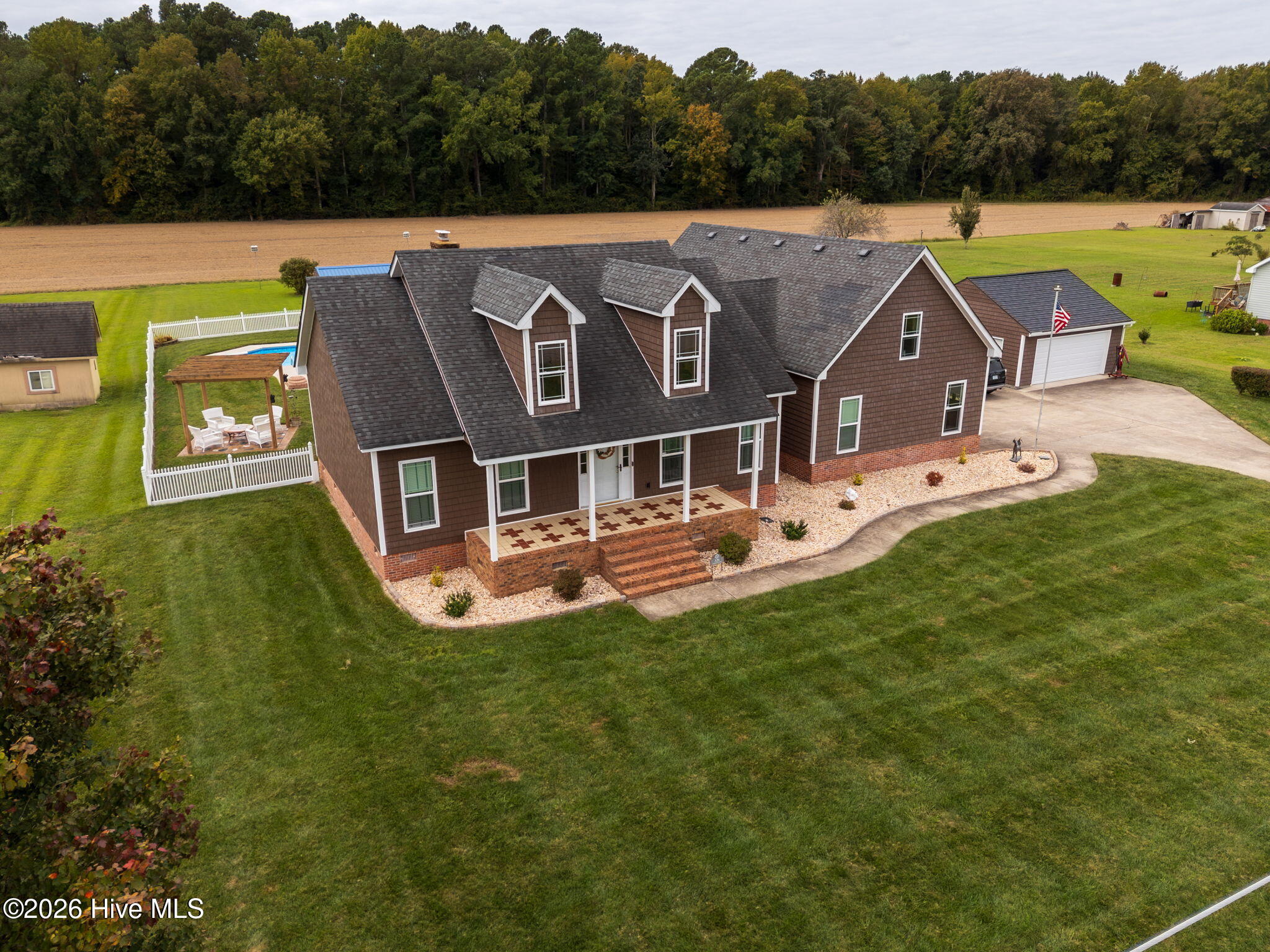326 McPherson Road South Mills, NC 27976 - Photo 2 of 43 22-web-or-mls-326-mcpherson-rd