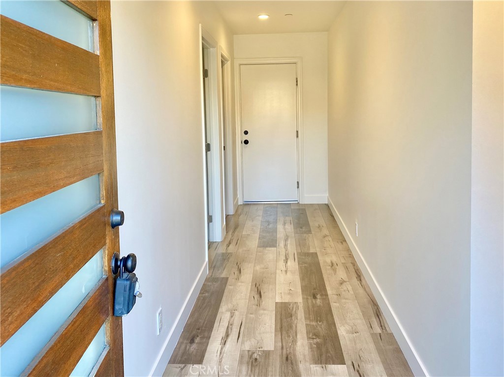 7327 Kester Avenue, Unit 6 Van Nuys, CA 91405 - Photo 33 of 39