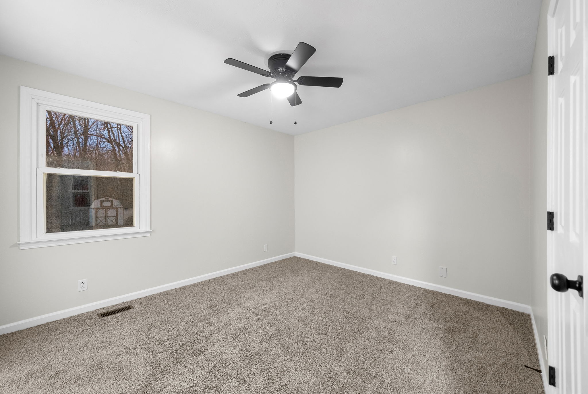 2025 Lock B Road North Clarksville, TN 37043 - Photo 24 of 42 Gallery Image 24